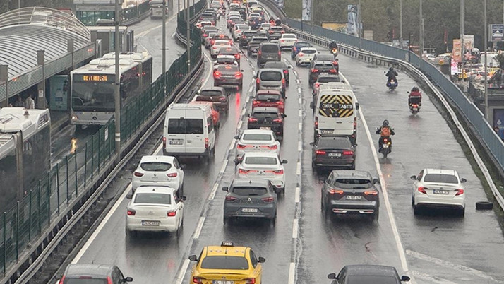 Trafik sigortası poliçe pirimleri zamlandı fark İstanbul'da yüzde 500'e çıktı