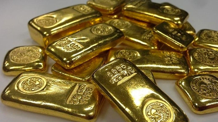 Adli emanete alınan 25 kilogram altın ile 50 kilogram gümüşle kaçtı! Çöp poşetleriyle tekerlekli arabayla çıkarmış