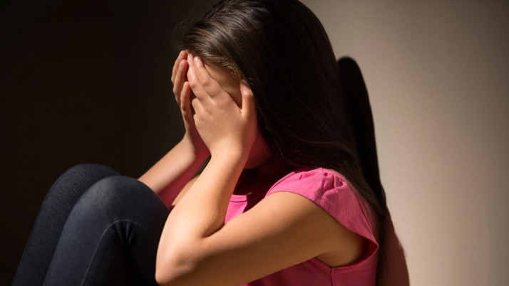 Kabızım diye hastaneye giden 14 yaşındaki çocuk doğum yaptı