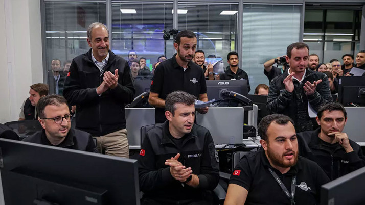 Fergani'den büyük başarı: İlk kez hibrit yörünge motoru uzayda ateşlendi