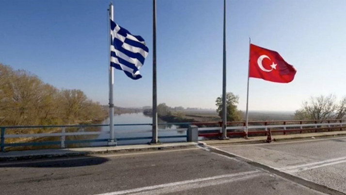 Yunanistan’daki çiftçi grevi Türkiye sınırında tır trafiğini felç etti