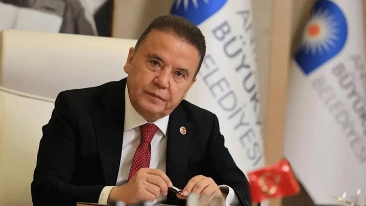 'Yolsuzluktan' tutuklanan Muhittin Böcek hastaneye kaldırıldı!