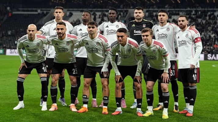 Beşiktaş'ta şok sakatlık! Maça devam edemedi