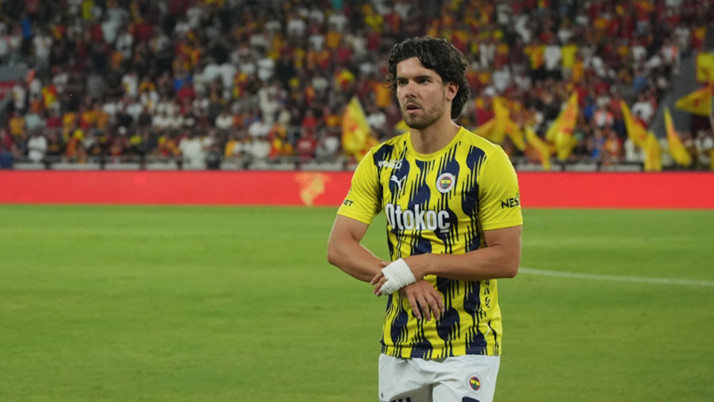 Ferdi Kadıoğlu'ndan Fenerbahçe'ye kötü haber