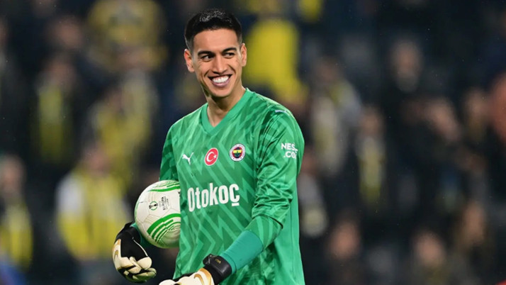 Bavulunu topladı gidiyor! Fenerbahçe'de İrfan Can Eğribayat hakkında yeni gelişme