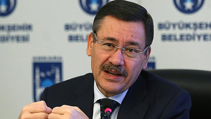 Melih Gökçek'ten Meclis'teki kavgayla ilgili paylaşım: "Nakavt"