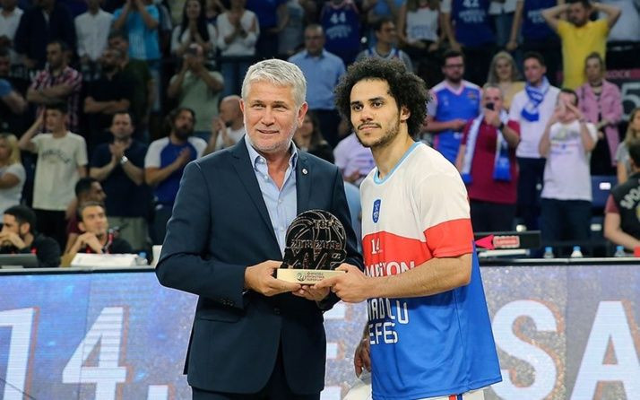 Anadolu Efes Fenerbahçe Beko maçında Ergin Ataman'ın olay görüntüsü - Resim: 2