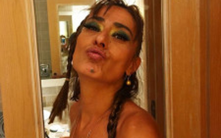 Yıldız Tilbe Kimdir?