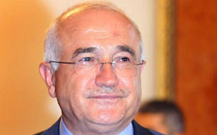 Cemil Çiçek Kimdir?