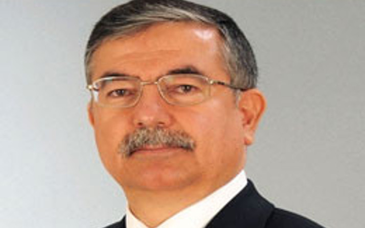 İsmet Yılmaz Kimdir?