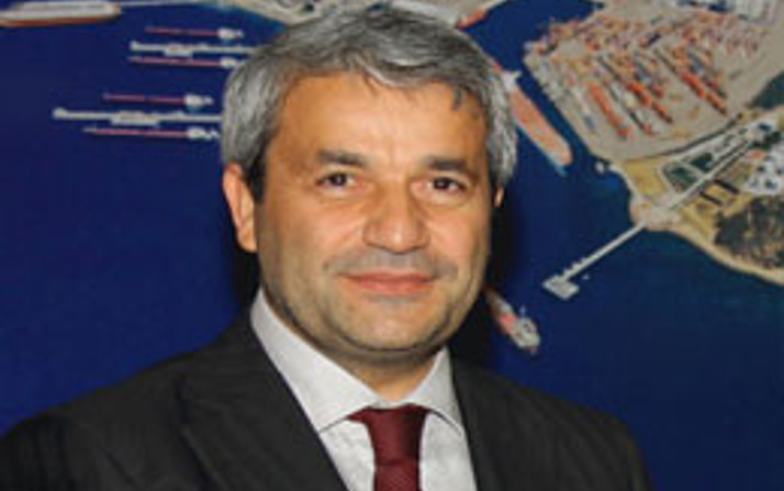 Nihat Ergün Kimdir?