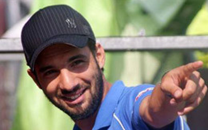 Engin Baytar Kimdir?