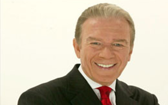 Uğur Dündar Kimdir?