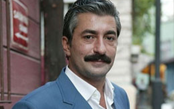 Erkan Petekkaya Kimdir?