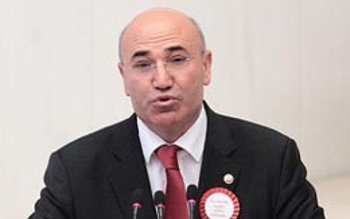 Mahmut Tanal Kimdir?