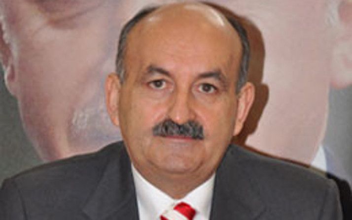 Mehmet Müezzinoğlu Kimdir?