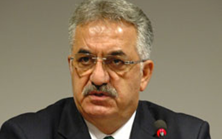 Hayati Yazıcı Kimdir?