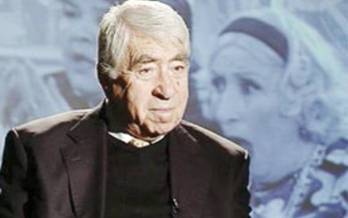 Tekin Akmansoy Kimdir?