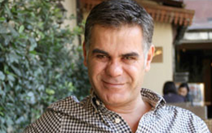 Süleyman Özışık Kimdir?