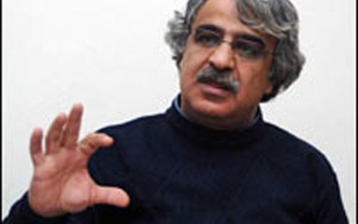 Mithat Sancar Kimdir?