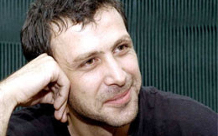 Nejat İşler Kimdir?