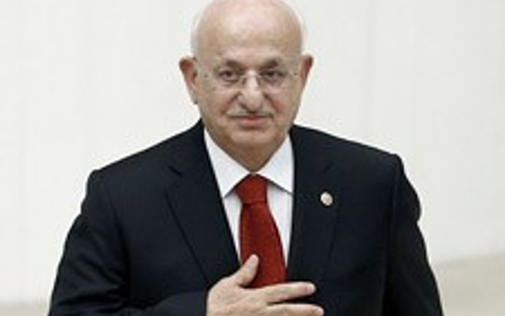 İsmail Kahraman Kimdir?