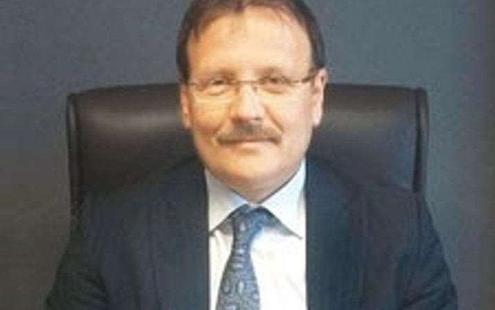 Hakan Çavuşoğlu Kimdir?