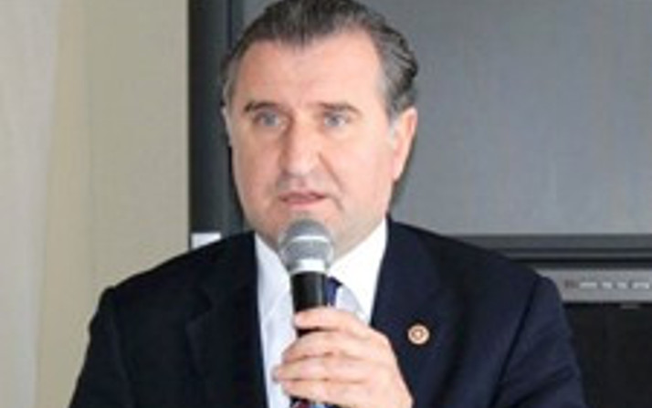 Osman Aşkın Bak Kimdir?