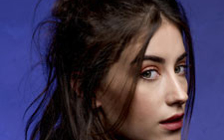 Hazal Kaya Kimdir?