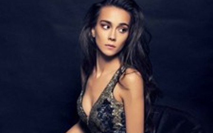 Türkü Turan Kimdir?