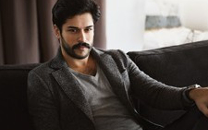 Burak Özçivit Kimdir?