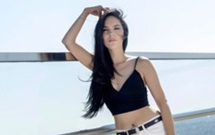 Hazal Küçükköse Kimdir?