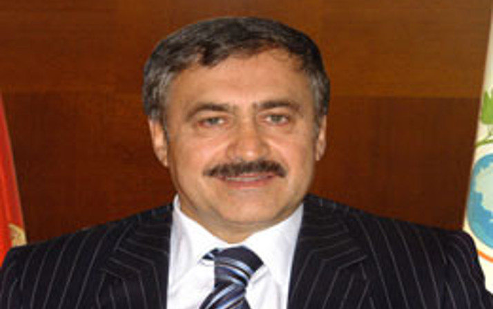 Veysel Eroğlu Kimdir?