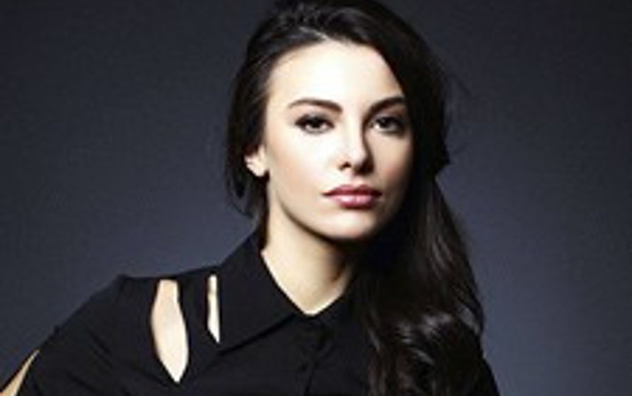 Tuvana Türkay Kimdir?