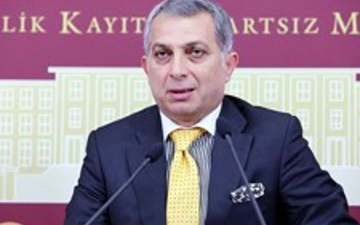 Metin Külünk Kimdir?