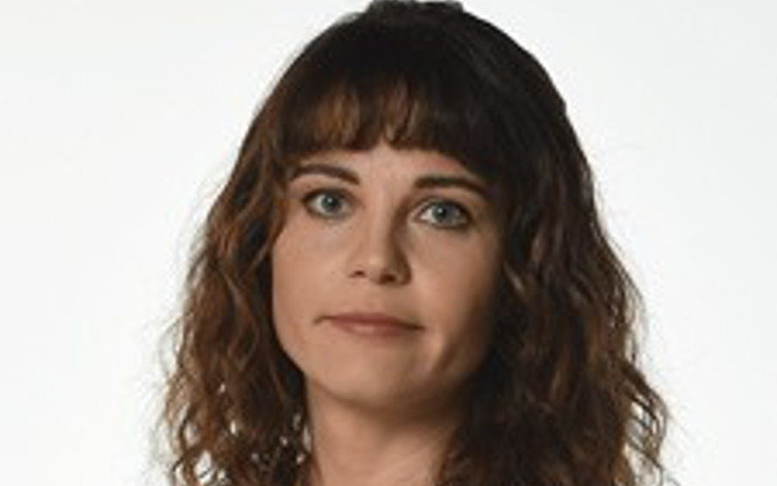 Tülin Özen  Kimdir?