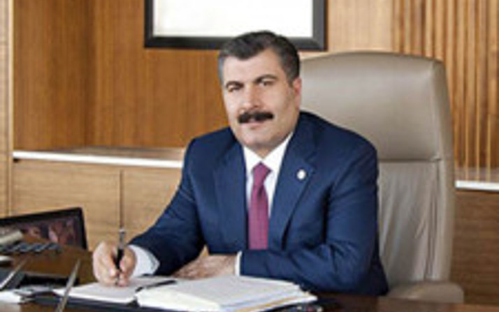 Fahrettin Koca Kimdir?