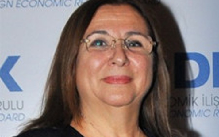 Ruhsar Pekcan  Kimdir?