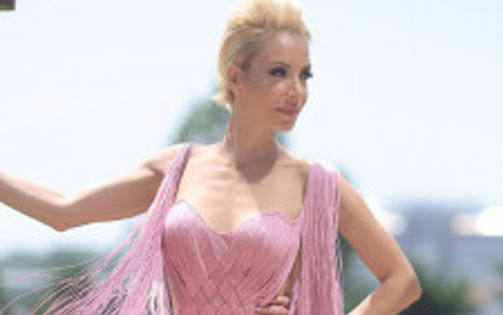 Öykü Serter Kimdir?