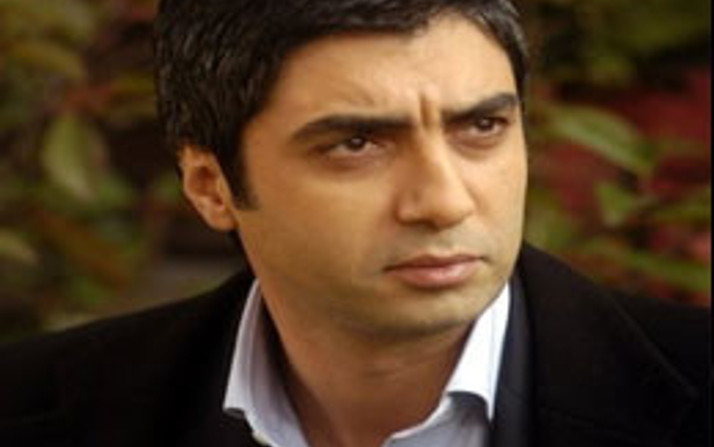 Necati Şaşmaz Kimdir?