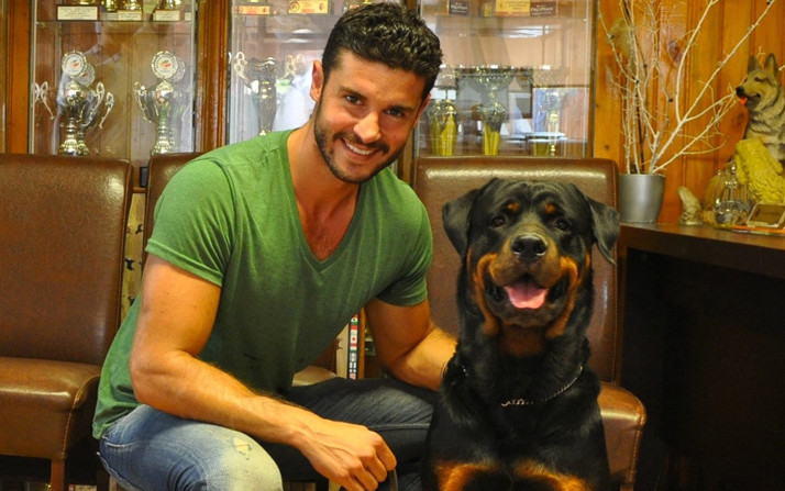 Berk Oktay kimdir eşi ve çıplak fotoğraf skandalı