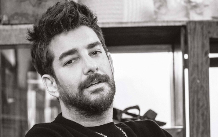 Enis Arıkan kimdir aslen nereli?