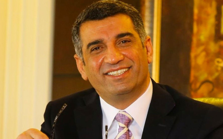 Gürsel Erol kaç yaşındadır eşi kimdir?