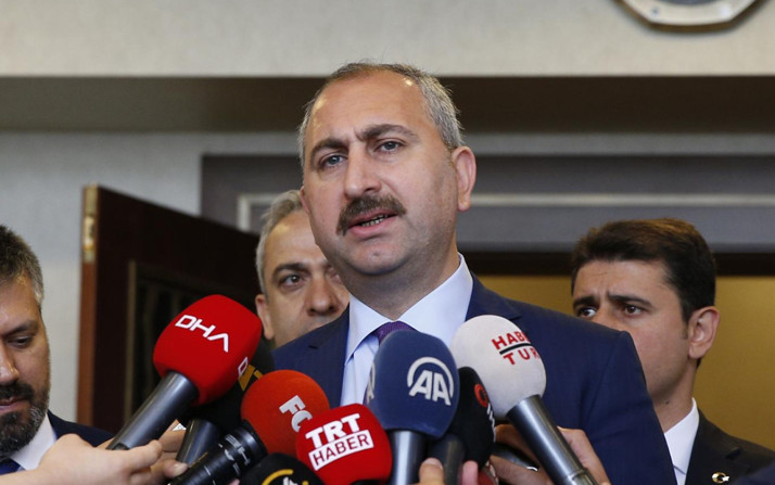 Abdulhamit Gül nereli eşi İlknur Gül ve çocukları