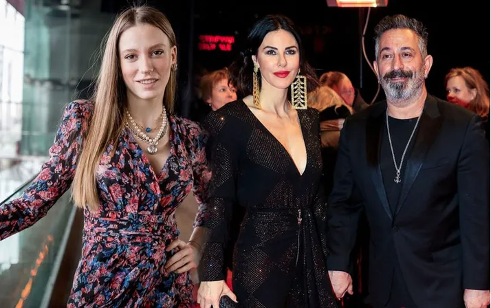 Mustafa Sandal'ın Cem Yılmaz Serenay Sarıkaya Defne Samyeli üçlüsüne olay yorumu - Resim: 3