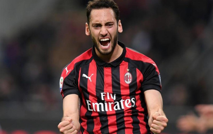 Hakan Çalhanoğlu için talep edilen bonservis ortaya çıktı