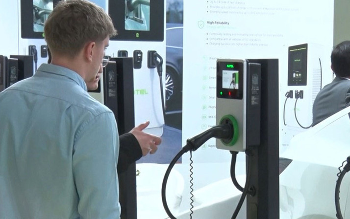 Elektrikli araç almayı düşünenler dikkat1 Yıl sonu şarj istasyonu hedefi belli oldu