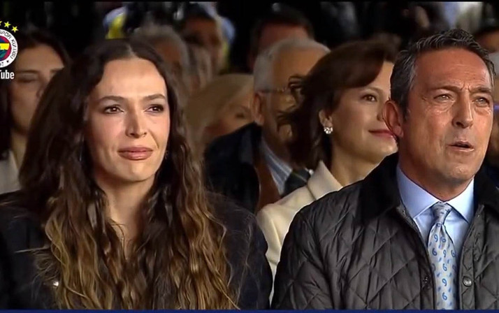 Ali Koç şaşkınlık içerisinde Eda Erdem'e baktı! Heykel açılışına damga vuran anlar kamerada