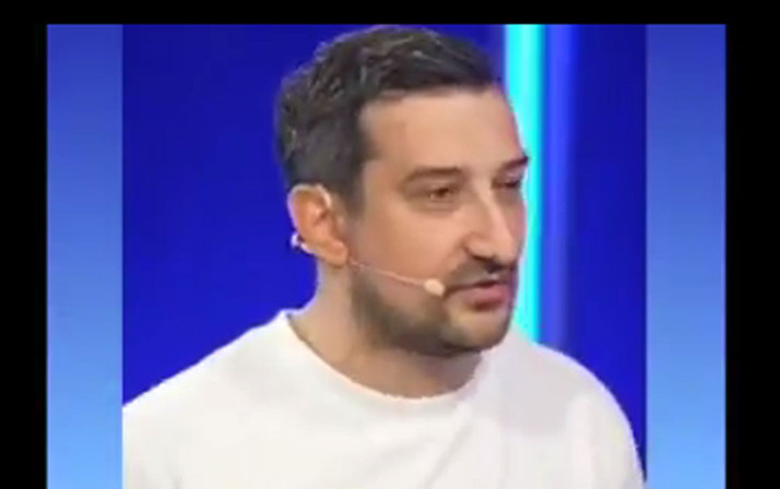 Mourinho geldi Serhat Akın 'Fenerbahçe dönemi geliyor' deyip ilk transferi açıkladı