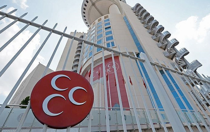 MHP'den Fatih Altaylı ve İsmail Saymaz hakkında suç duyurusu